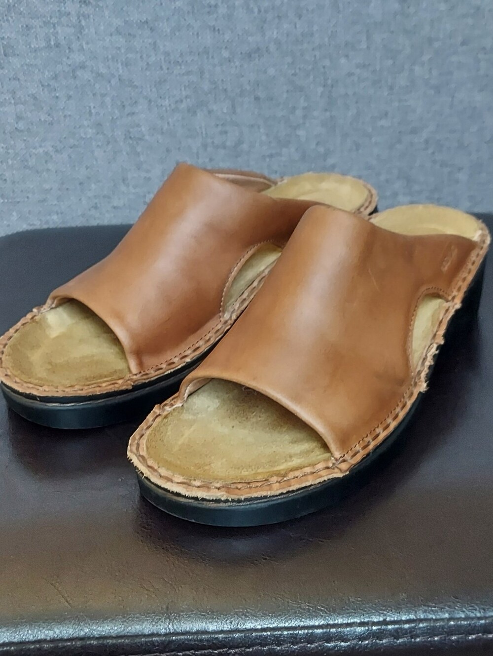 Naot Rome Slide Sandals Latte Brown Leather Women Size 37 (6.5/7) Comfy